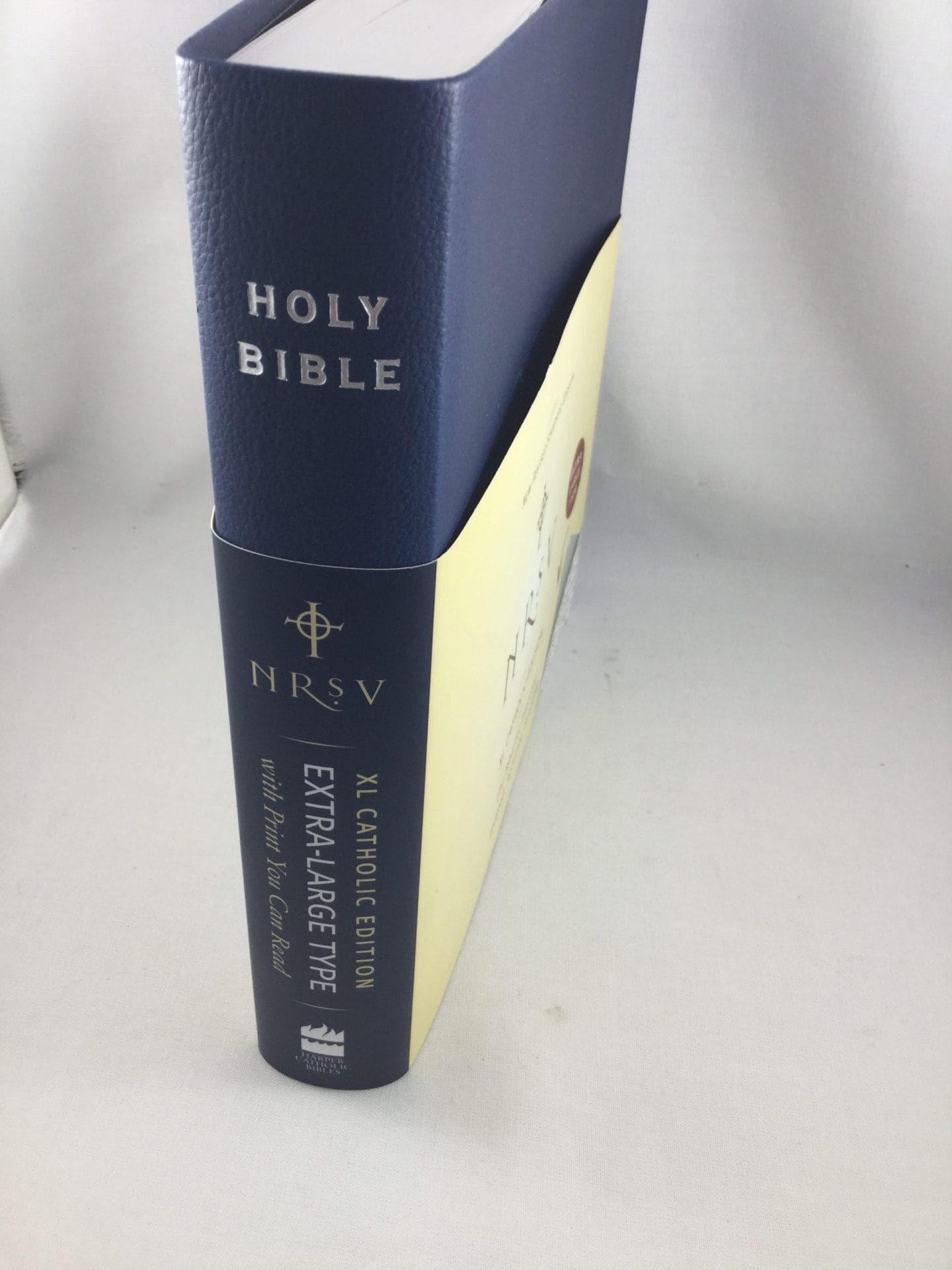 holy-bible-nrsv-extra-large-typeset-church-stores