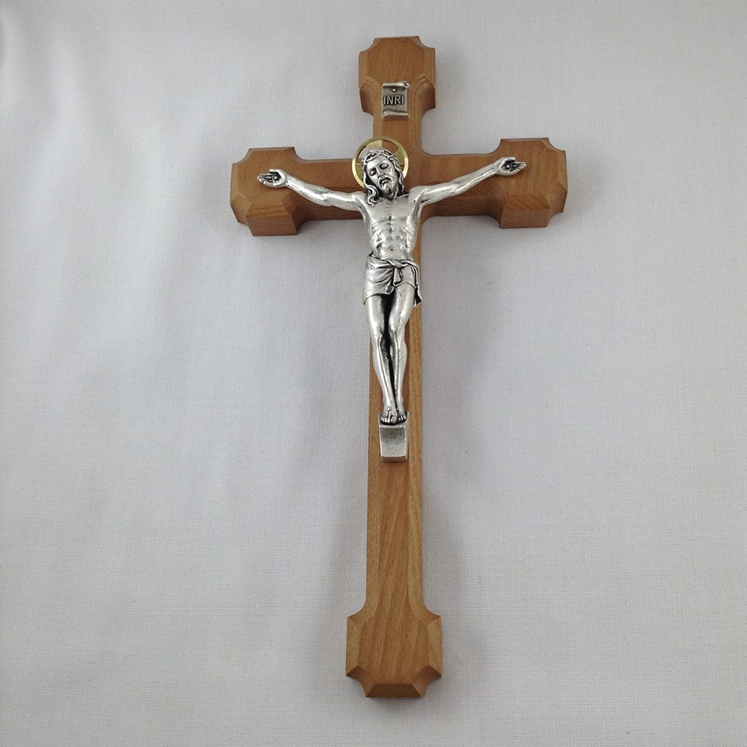 WALL CRUCIFIX WALNUT 10" Church Stores